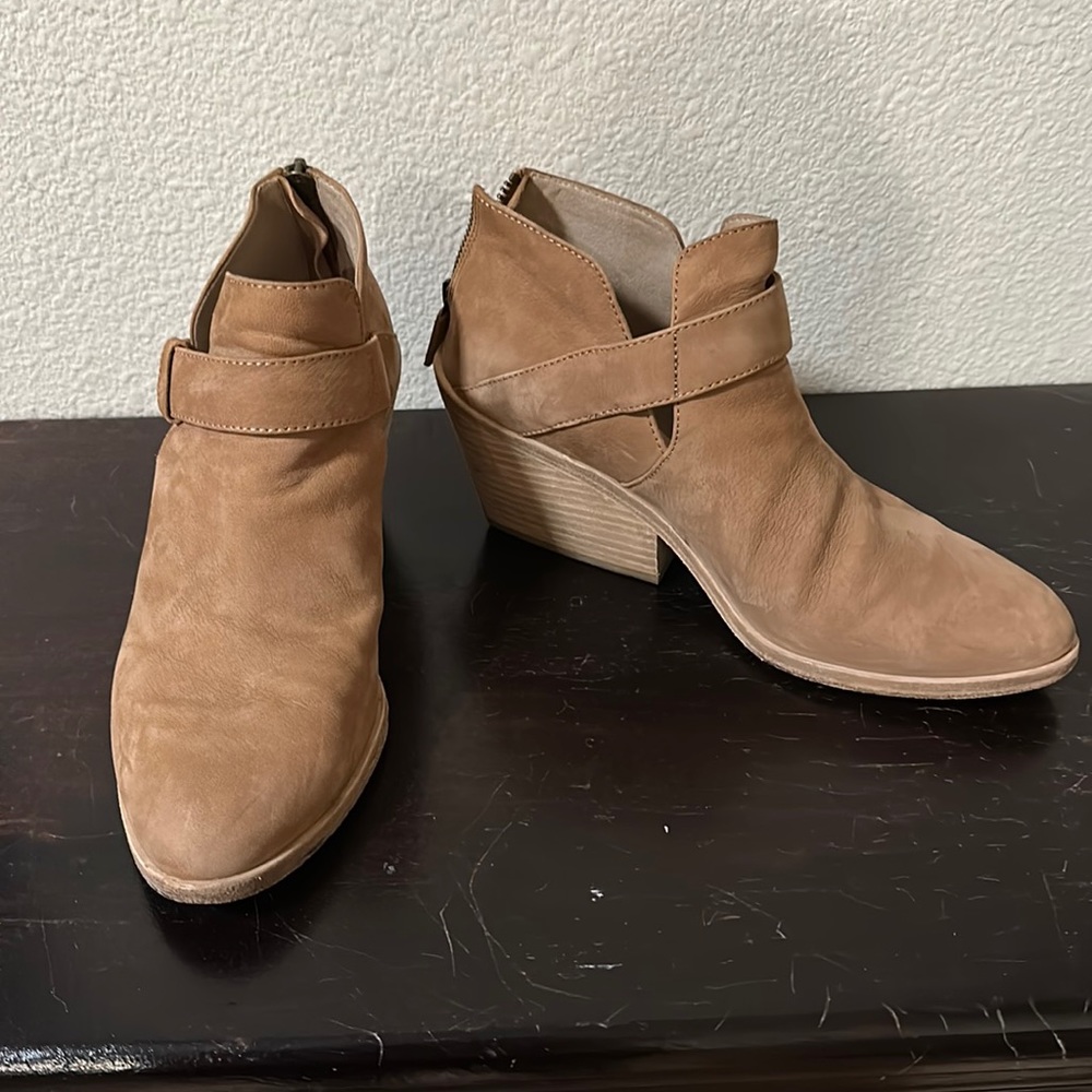 Eileen Fisher ankle boot